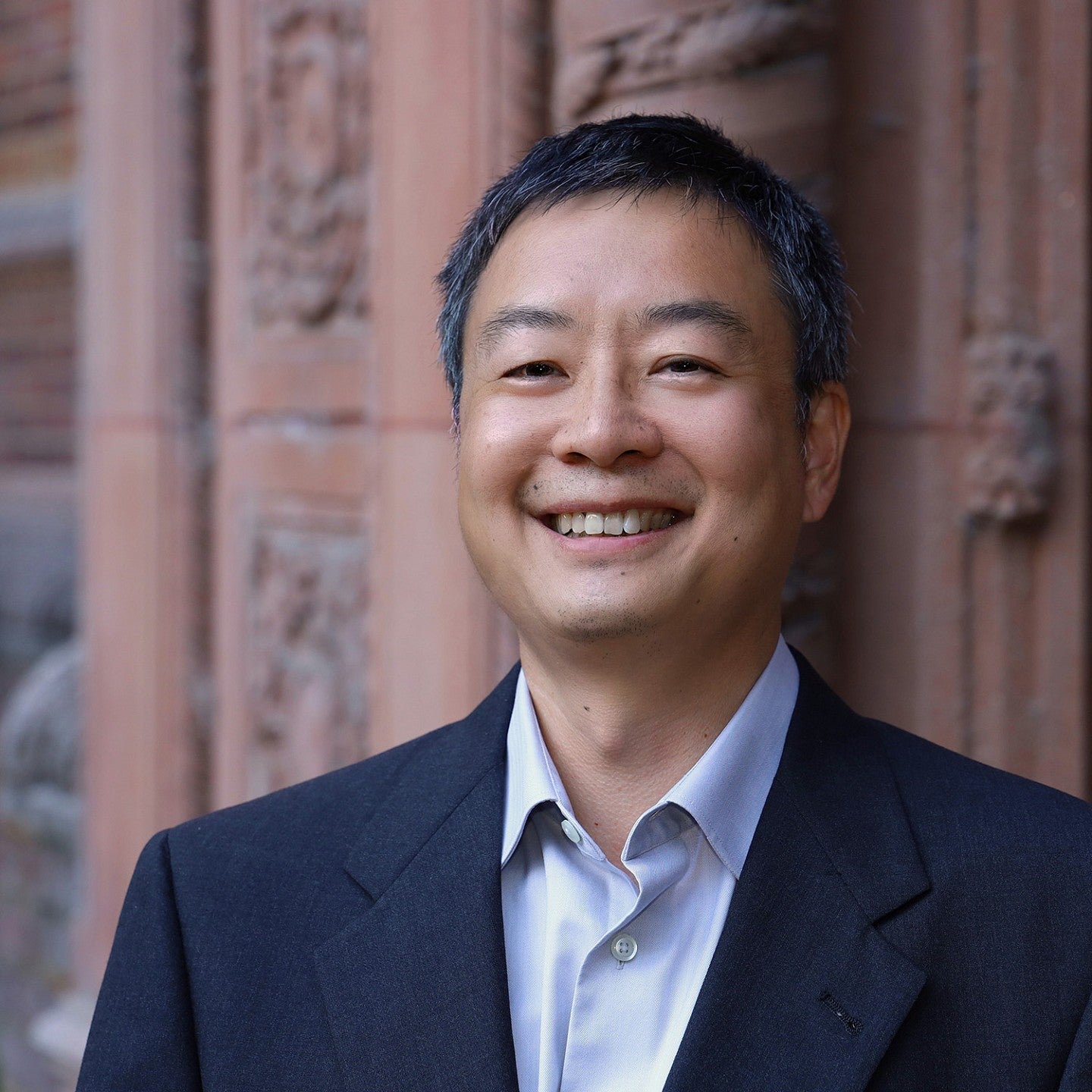 Oregon Executive MBA graduate Ye Feng