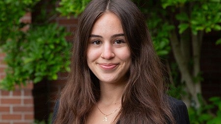 Danise Mena