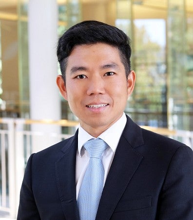 Headshot of Woocheol Kim