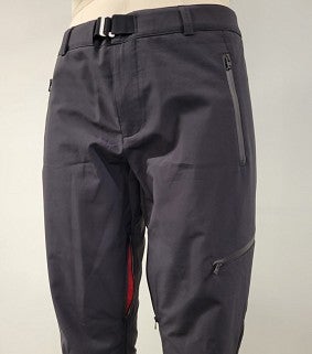 SPM Team Pacha's hiking rain pant design