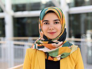 Portrait of Elaheh Alimohammad