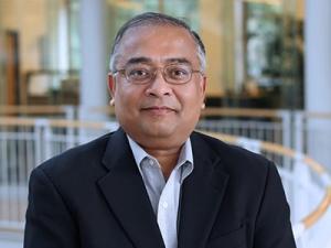 Portrait of Nagesh Murthy
