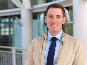 Portrait of Scott Robinson